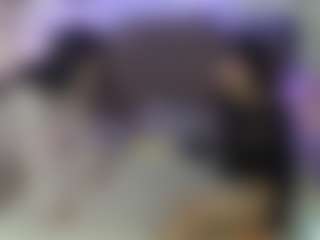 Live cam show with CEELESTEROUS - Smoking on Camsoda