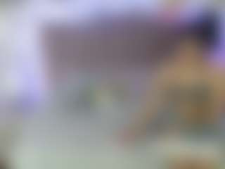 Live cam show with CEELESTEROUS - Teen (18+) on Cam Slut