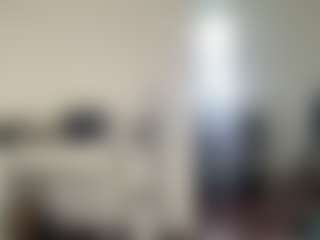 Mrshyboy32's Live Sex Cam Show