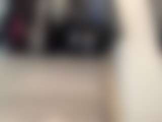 Mrshyboy32's Live Sex Cam Show