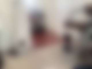 Mrshyboy32's Live Sex Cam Show