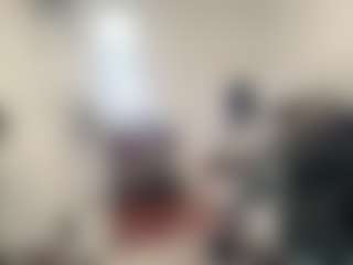 Mrshyboy32's Live Sex Cam Show