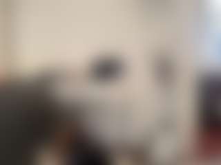 Mrshyboy32's Live Sex Cam Show