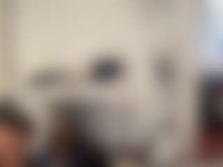 Mrshyboy32's Live Sex Cam Show