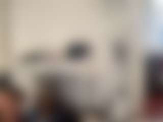 Mrshyboy32's Live Sex Cam Show