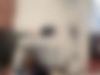 Mrshyboy32's Live Sex Cam Show