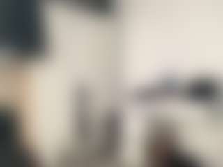 Mrshyboy32's Live Sex Cam Show