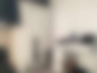 Mrshyboy32's Live Sex Cam Show