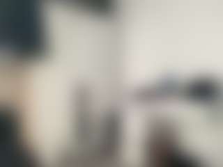 Mrshyboy32's Live Sex Cam Show