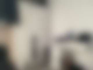 Mrshyboy32's Live Sex Cam Show