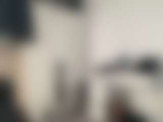Mrshyboy32's Live Sex Cam Show