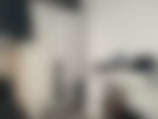 Mrshyboy32's Live Sex Cam Show
