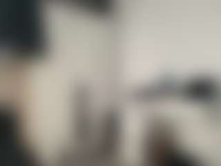 Mrshyboy32's Live Sex Cam Show