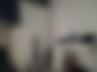 Mrshyboy32's Live Sex Cam Show