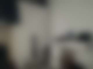 Mrshyboy32's Live Sex Cam Show