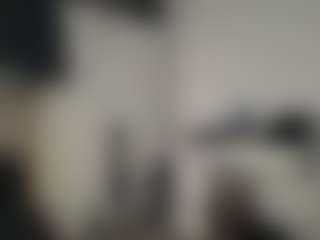 Mrshyboy32's Live Sex Cam Show