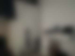 Mrshyboy32's Live Sex Cam Show