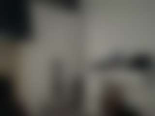 Mrshyboy32's Live Sex Cam Show
