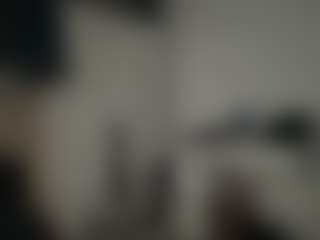 Mrshyboy32's Live Sex Cam Show