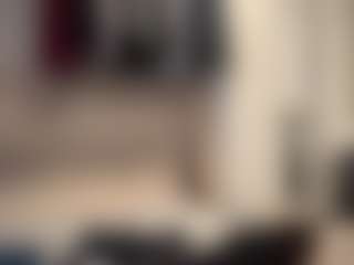 Mrshyboy32's Live Sex Cam Show