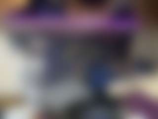 Mrshyboy32s Live-Sex-Cam-Show