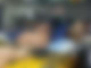 Mrshyboy32's Live Sex Cam Show