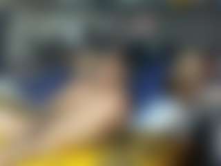Mrshyboy32's Live Sex Cam Show