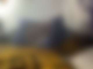 Mrshyboy32's Live Sex Cam Show
