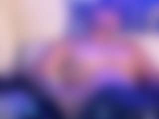 Mrshyboy32's Live Sex Cam Show