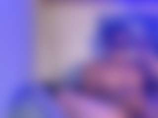 Live cam show with Mrshyboy32 - White on UwU Esports | united states