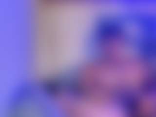 Mrshyboy32's Live Sex Cam Show