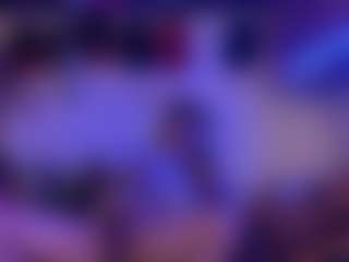 Mrshyboy32's Live Sex Cam Show