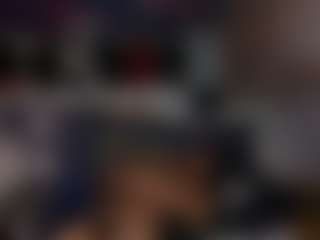 Mrshyboy32's Live Sex Cam Show