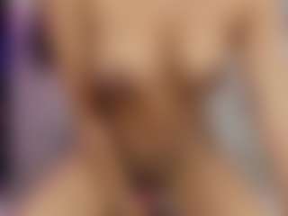 Live cam show with estrella-lee - Joi on Gym Cam Girls
