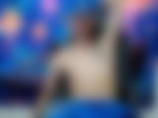 Live cam show with Andres - Italian on justonemore.cc