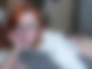 Live cam show with Dark-Willlow - Moaning on Camsoda