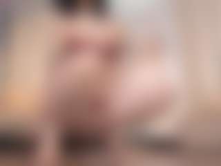 loralifelover's Live Sex Cam Show