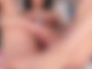 loralifelover's Live Sex Cam Show