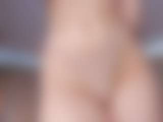 Live cam show with loralifelover - Camel Toe on Camiplay Live
