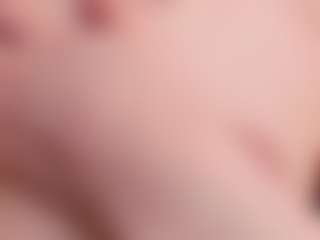 loralifelover's Live Sex Cam Show