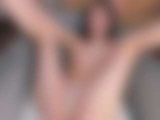 Live cam show with loralifelover - Camel Toe on Camsoda