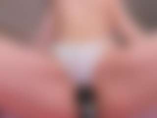 loralifelover's Live Sex Cam Show