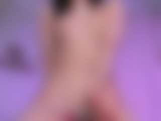 loralifelover's Live Sex Cam Show