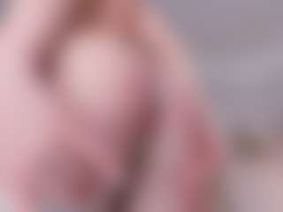 loralifelover's Live Sex Cam Show