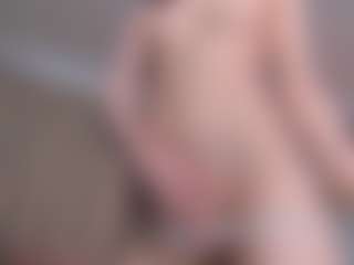 loralifelover's Live Sex Cam Show