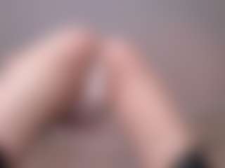 loralifelover's Live Sex Cam Show