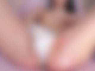 Live cam show with loralifelover - Moaning on madthumbs