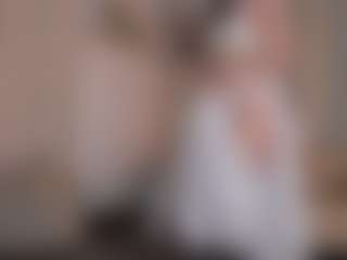 Live cam show with loralifelover - Moaning on livesuperchat.net