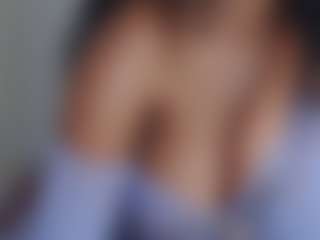 Angelaaxx's Live Sex Cam Show