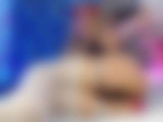 Queen23's Live Sex Cam Show